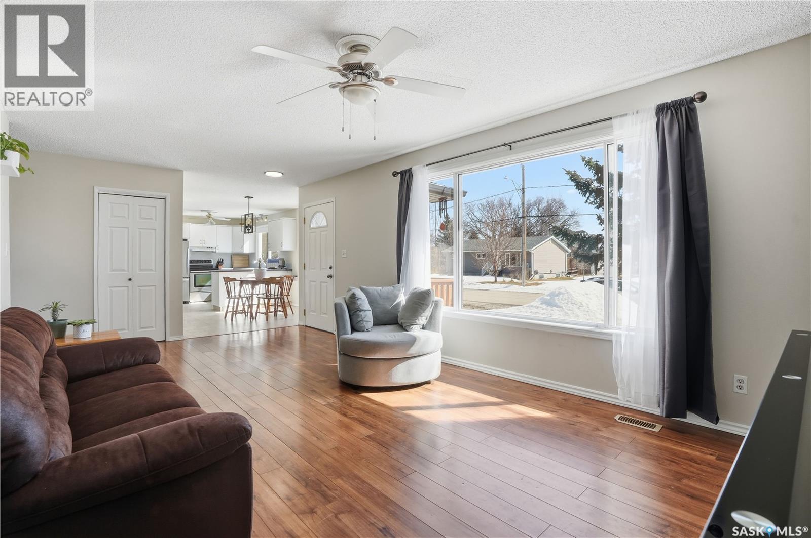 1005 Water Street, Indian Head, Saskatchewan  S0G 2K0 - Photo 5 - SK031356