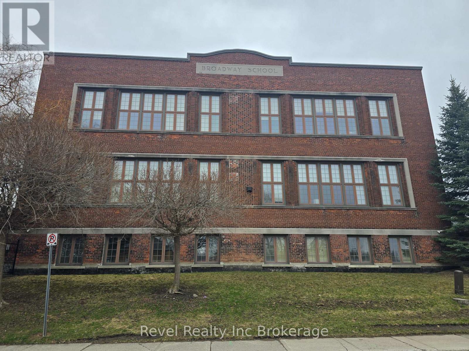 105 - 81 Broadway Street, Woodstock, Ontario  N4S 3A1 - Photo 22 - X12907308