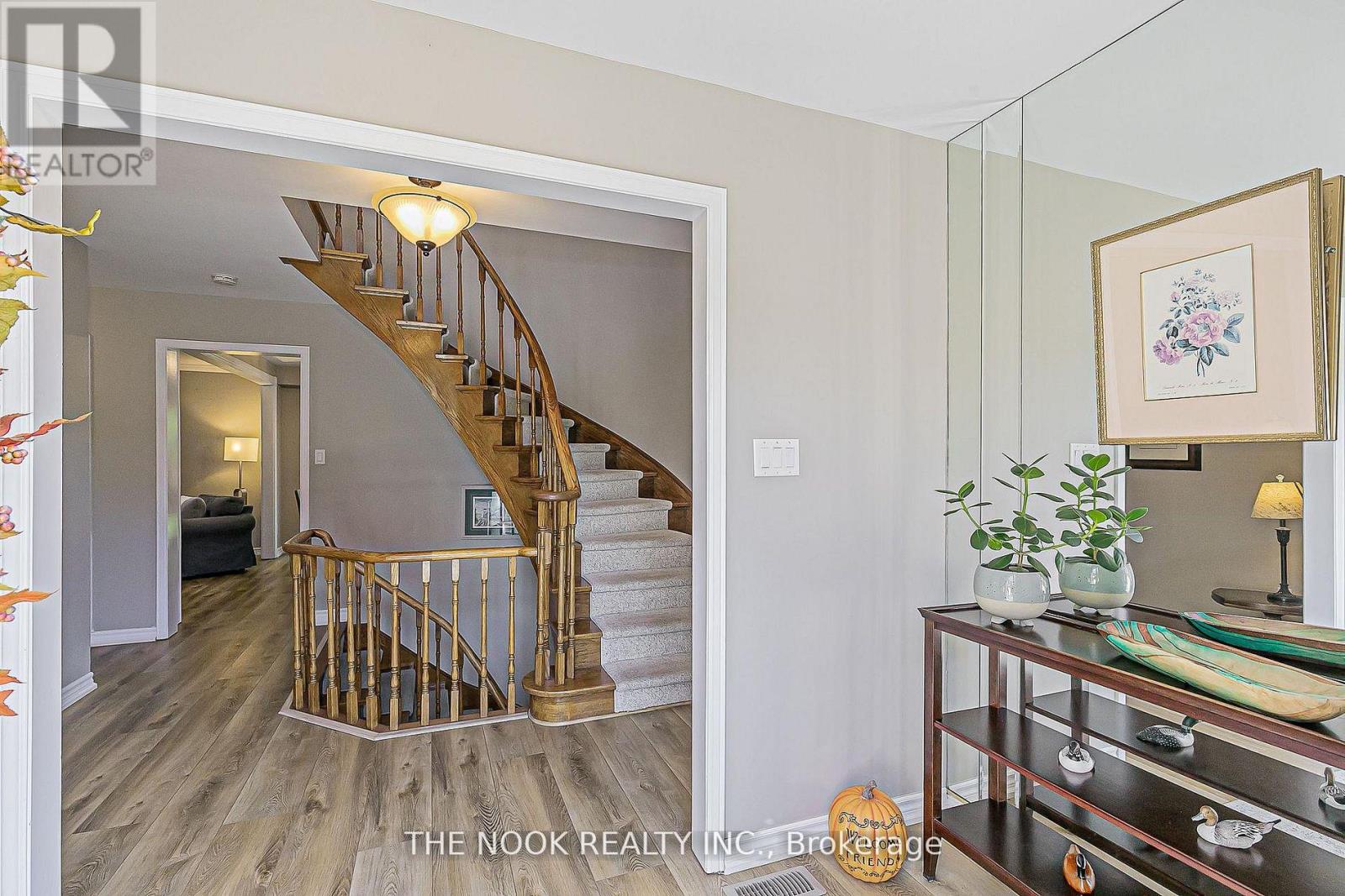 3 King Arthur's Court, Markham, Ontario  L3P 3V4 - Photo 12 - N12932712