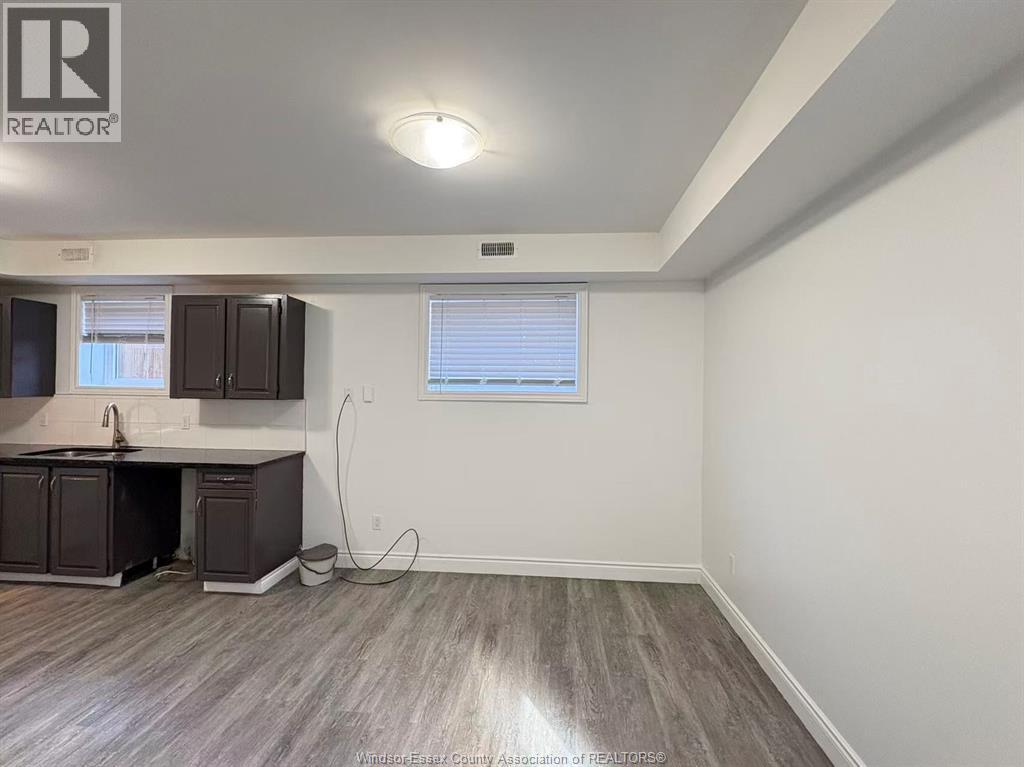 658 Caron Avenue Unit# 2, Windsor, Ontario  N9A 5B6 - Photo 8 - 26006421