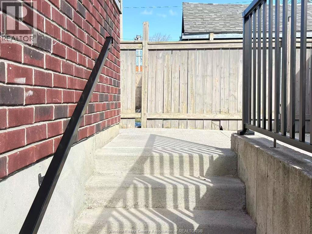 658 Caron Avenue Unit# 2, Windsor, Ontario  N9A 5B6 - Photo 21 - 26006421