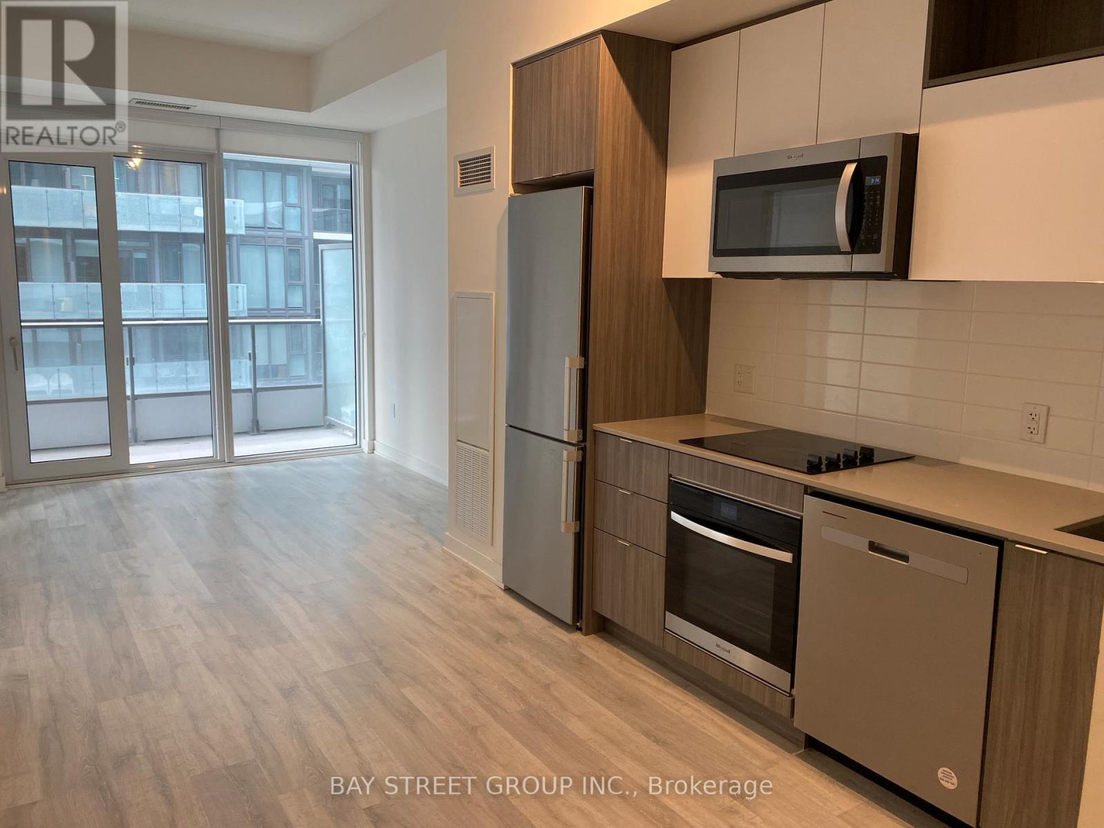 1727 - 70 PRINCESS STREET, Toronto, Ontario