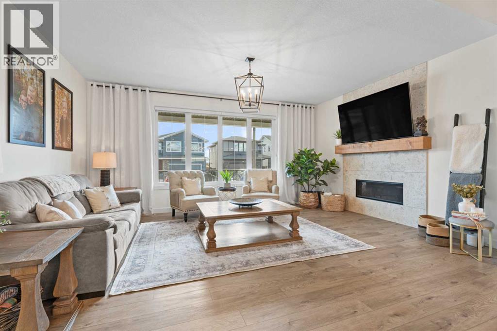 256 Grayling Common, Rural Rocky View County, Alberta  T3Z 0G6 - Photo 7 - A2293552