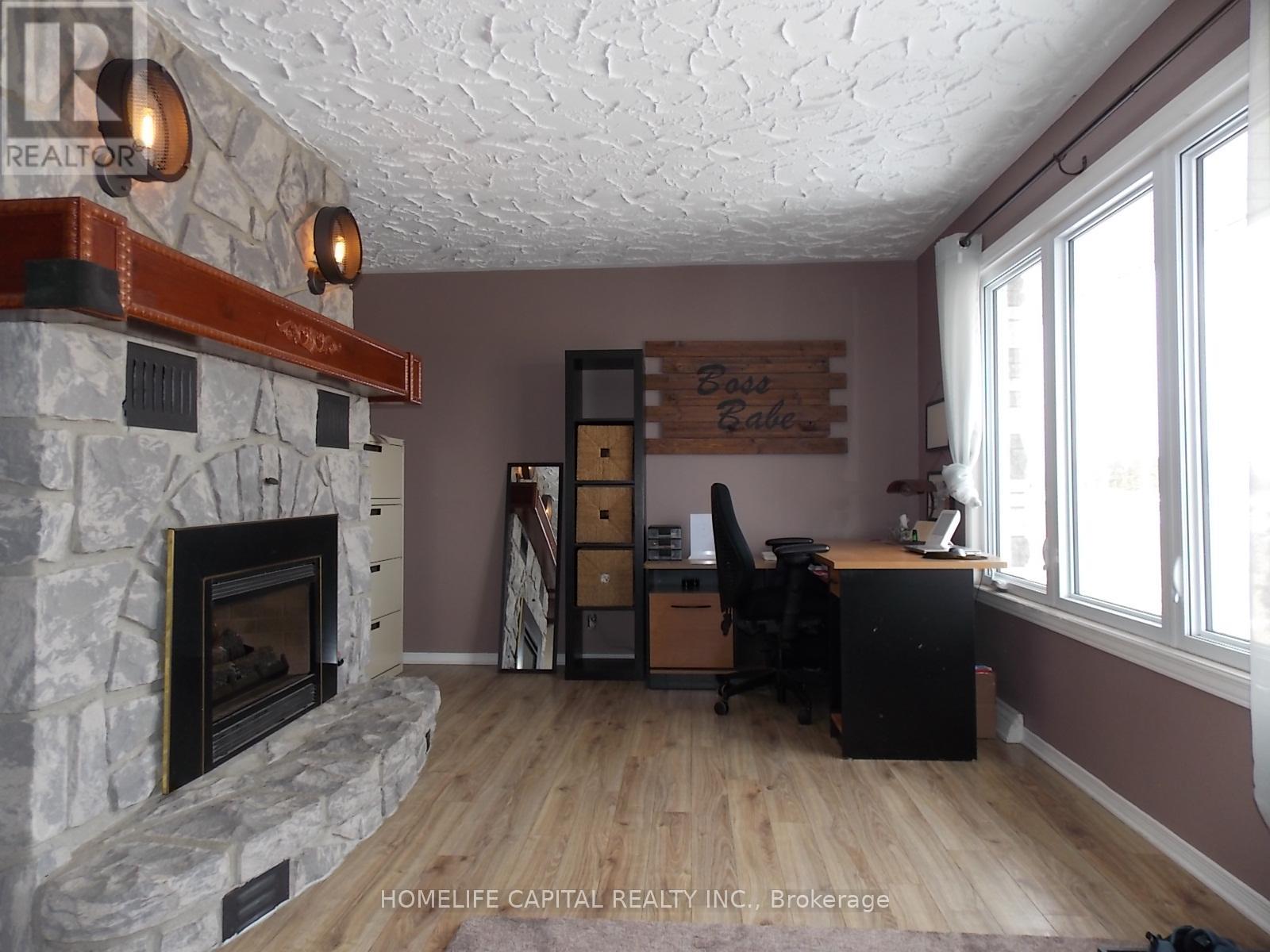 1091 County Rd 15 Road, Alfred And Plantagenet, Ontario  K0B 1A0 - Photo 6 - X12932702