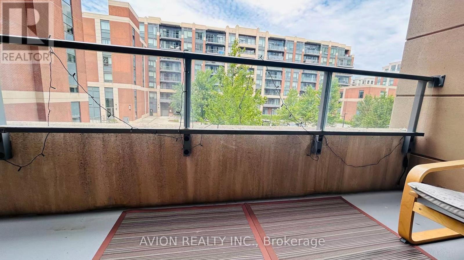 301 - 18 Uptown Drive, Markham, Ontario  L3R 5M5 - Photo 7 - N12932722