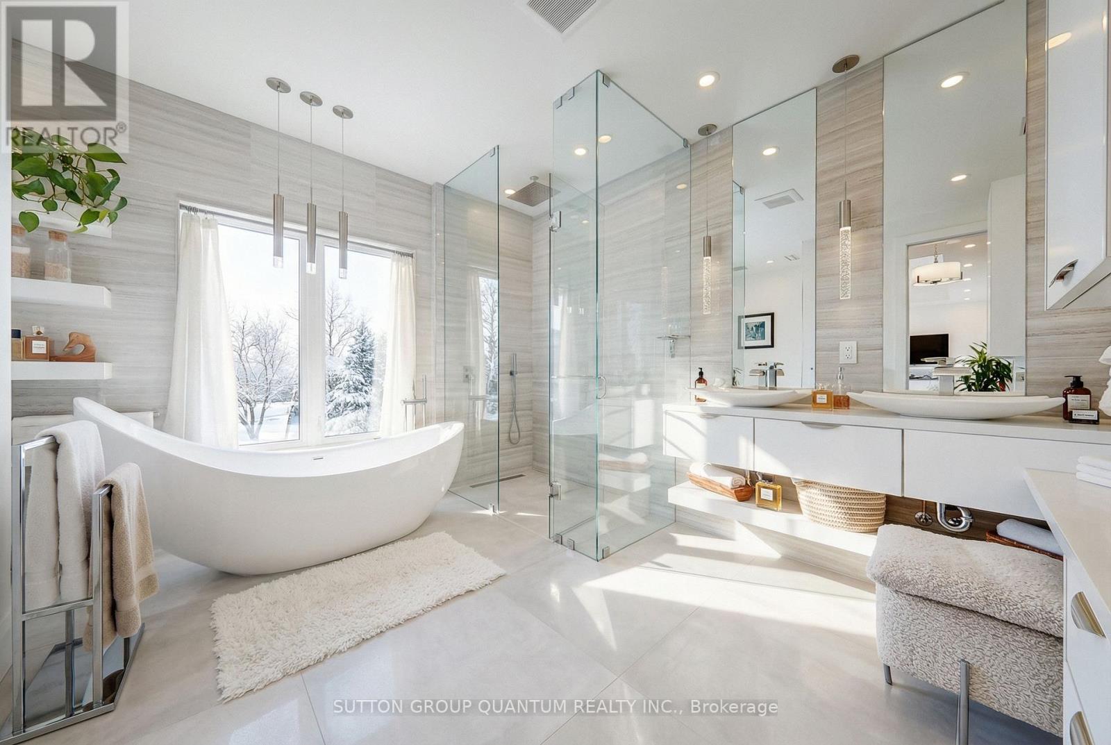 700 Hillcrest Road, Pickering, Ontario  L1W 2P1 - Photo 24 - E12810256