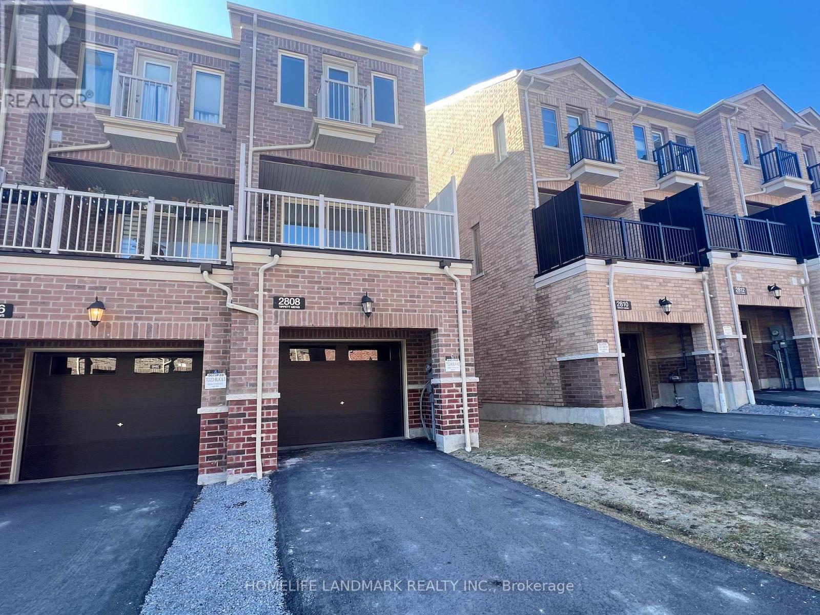 2808 Tippett Mews, Pickering, Ontario  L1X 0R6 - Photo 2 - E12932714