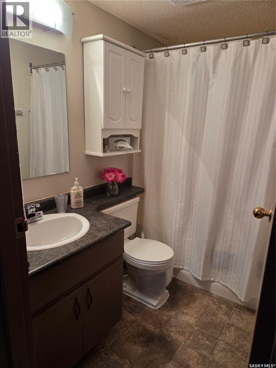 102 209a Cree Place, Saskatoon, Saskatchewan  S7K 7Y9 - Photo 10 - SK031495
