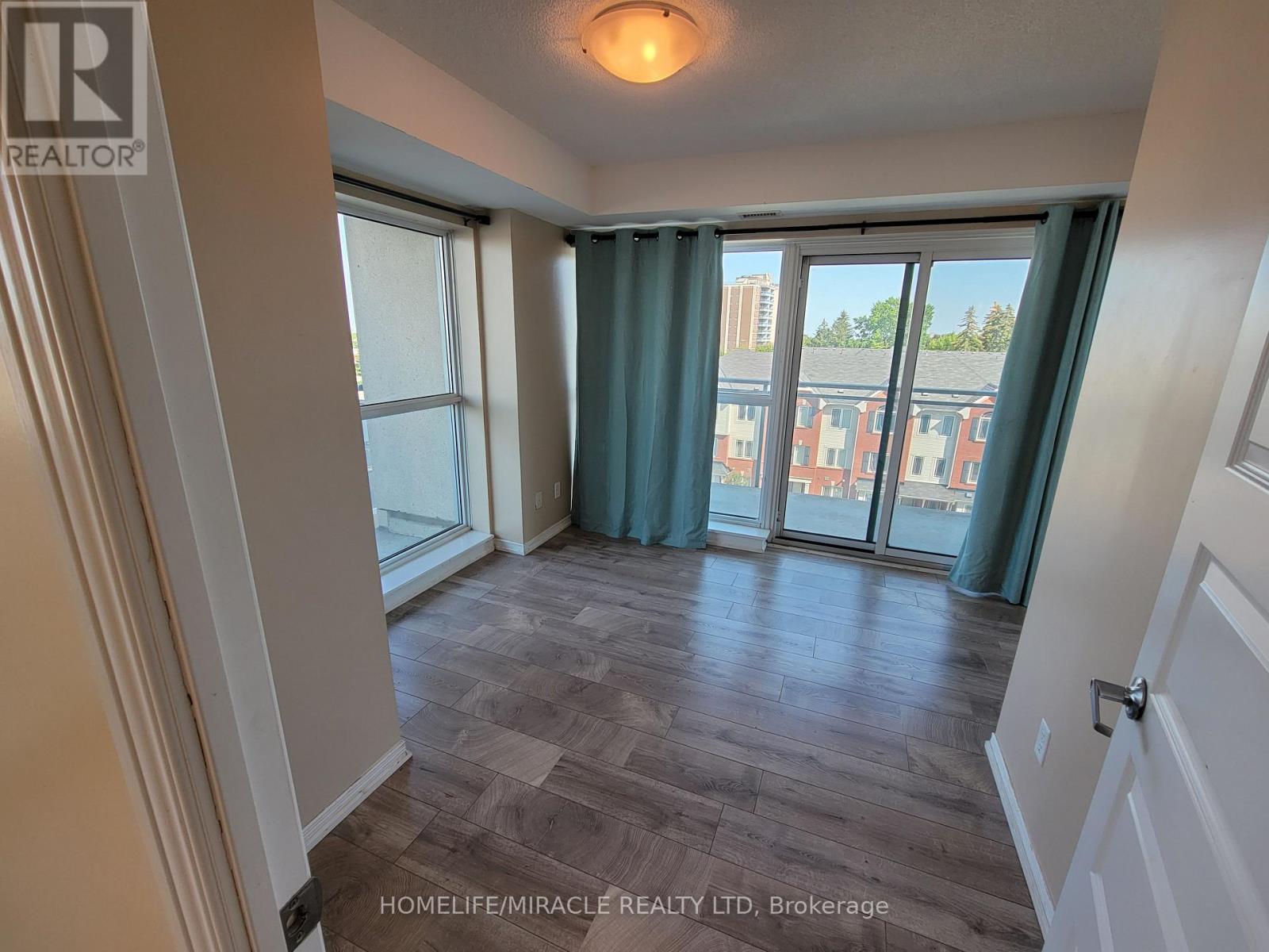 503 - 215 Queen Street E, Brampton, Ontario  L4W 0A9 - Photo 17 - W12932696