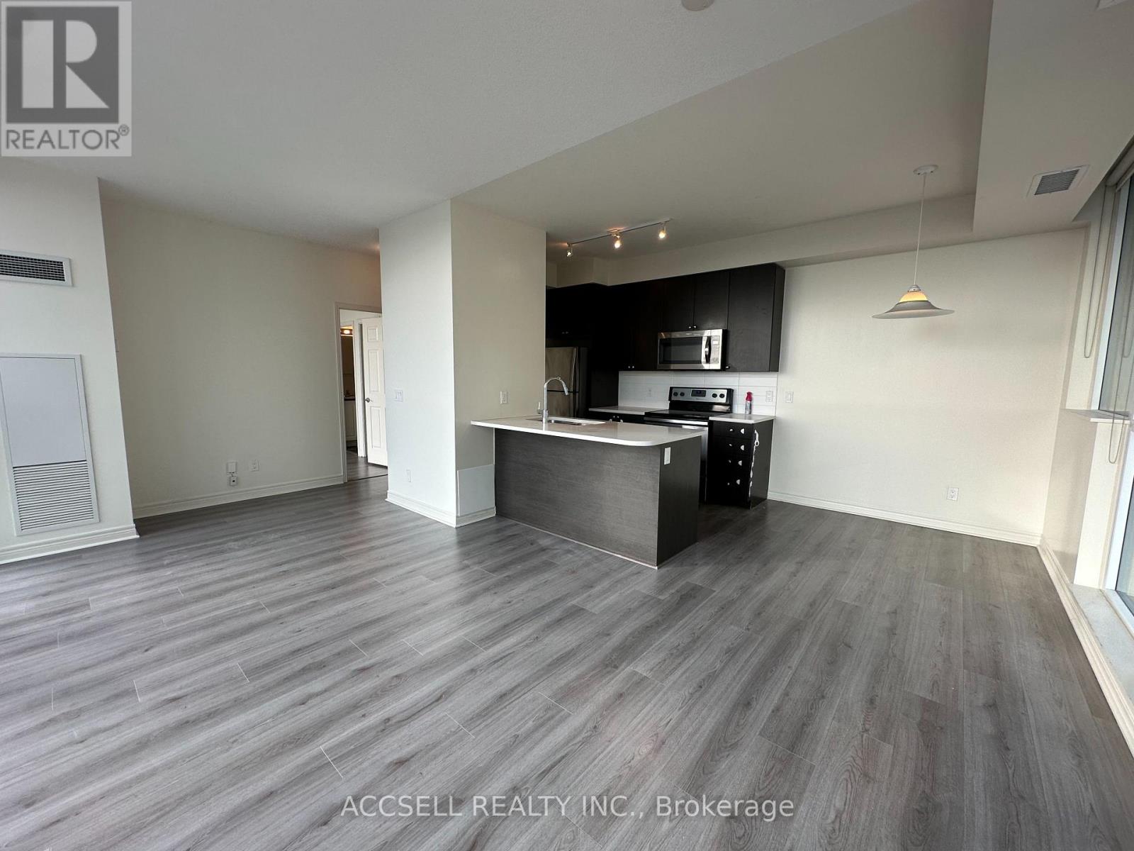 1006 - 339 Rathburn Road W, Mississauga, Ontario  L5B 0K6 - Photo 15 - W12932700