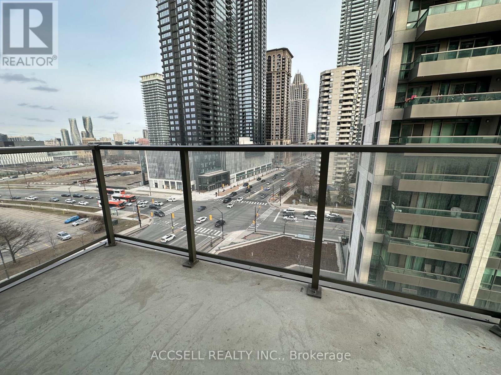 1006 - 339 Rathburn Road W, Mississauga, Ontario  L5B 0K6 - Photo 19 - W12932700