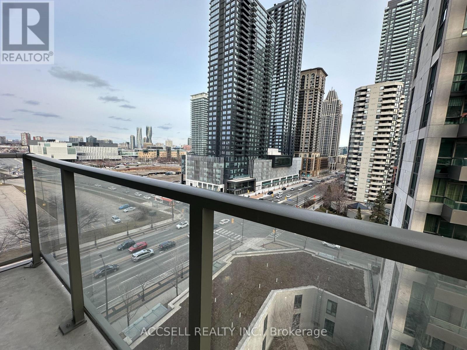 1006 - 339 Rathburn Road W, Mississauga, Ontario  L5B 0K6 - Photo 20 - W12932700