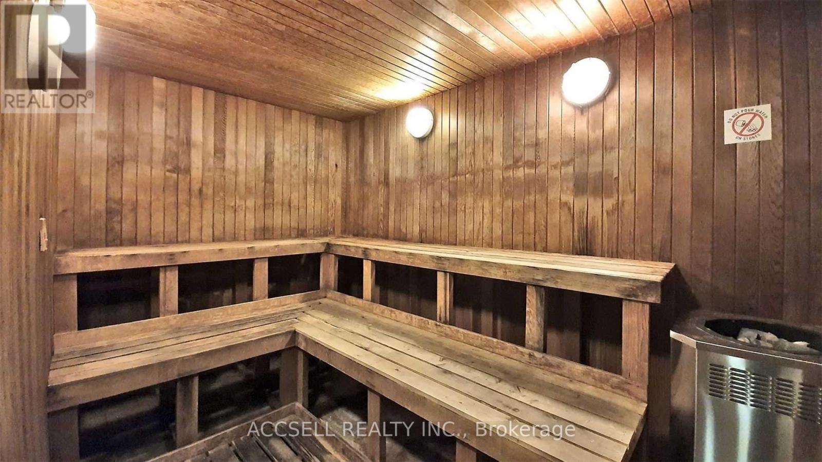 1006 - 339 Rathburn Road W, Mississauga, Ontario  L5B 0K6 - Photo 31 - W12932700