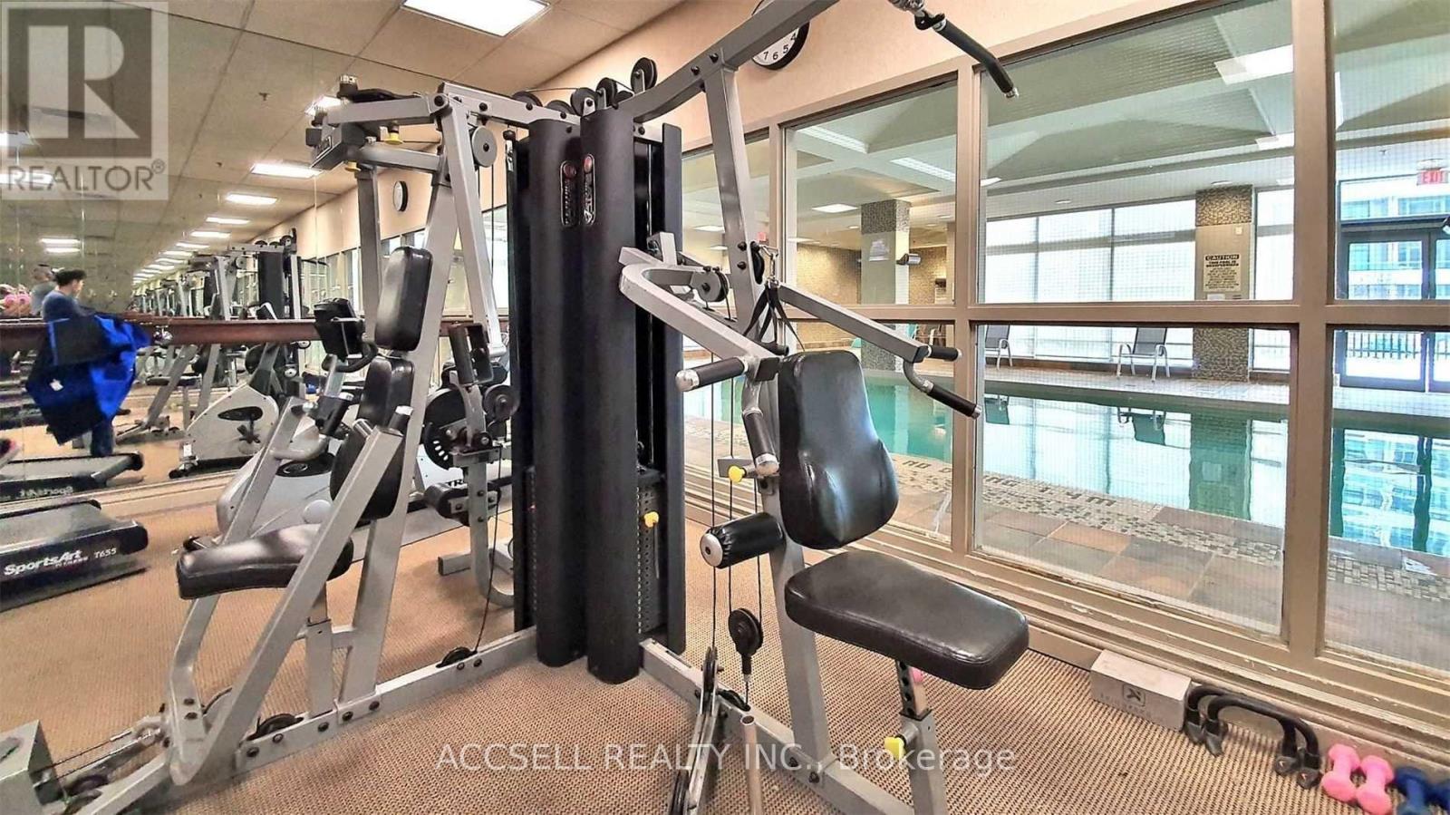 1006 - 339 Rathburn Road W, Mississauga, Ontario  L5B 0K6 - Photo 33 - W12932700