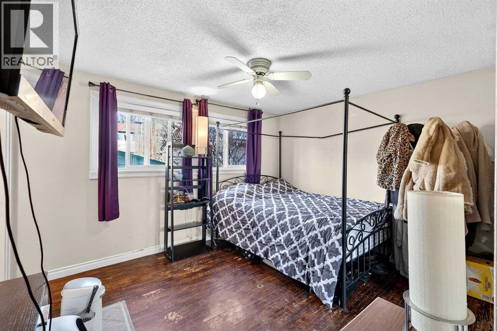 319 Whitney Crescent Se, Calgary, Alberta  T2J 1E7 - Photo 8 - A2297181