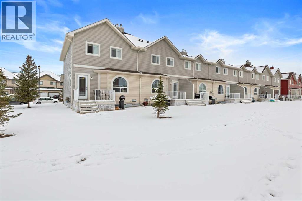 173 Bayside Point Sw, Airdrie, Alberta  T4B 2Z2 - Photo 4 - A2297209