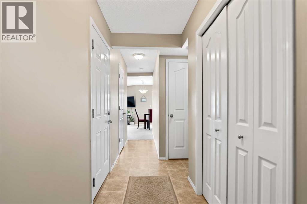 173 Bayside Point Sw, Airdrie, Alberta  T4B 2Z2 - Photo 7 - A2297209