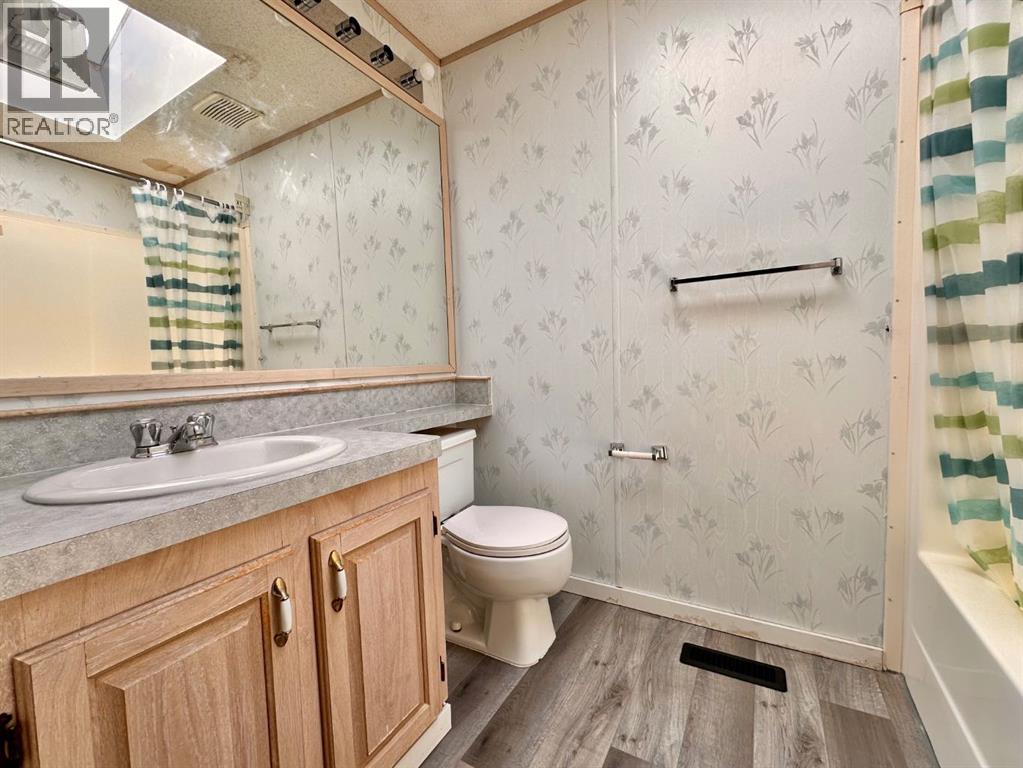 613 Iris Street, Rosemary, Alberta  T0J 2W0 - Photo 26 - A2290757