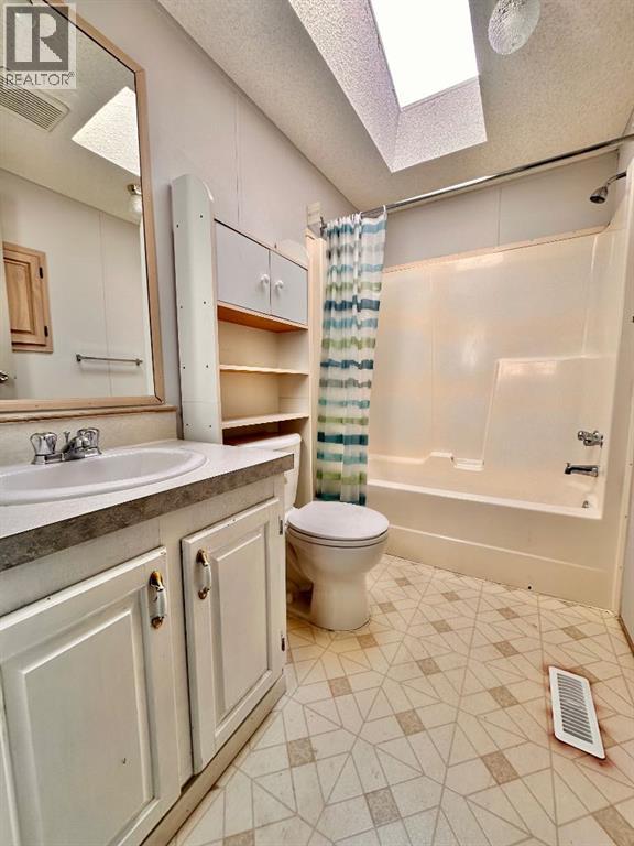 613 Iris Street, Rosemary, Alberta  T0J 2W0 - Photo 35 - A2290757