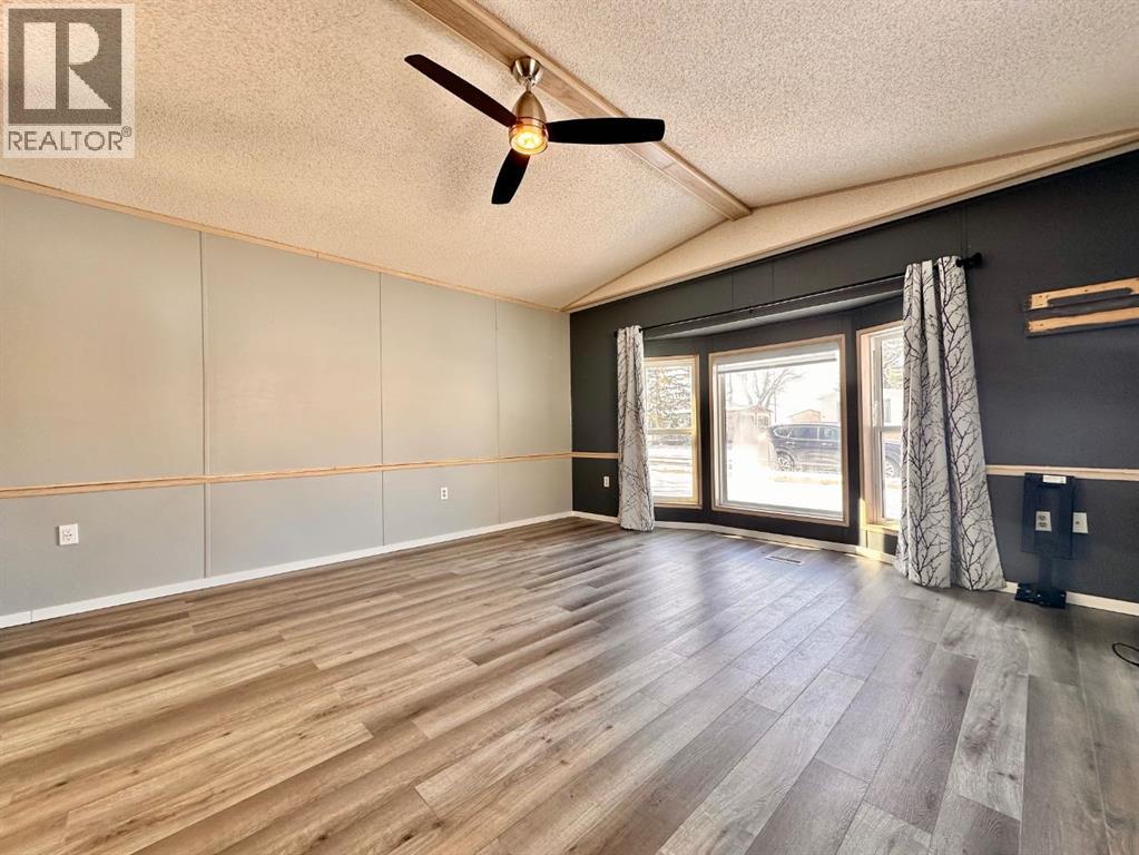 613 Iris Street, Rosemary, Alberta  T0J 2W0 - Photo 7 - A2290757