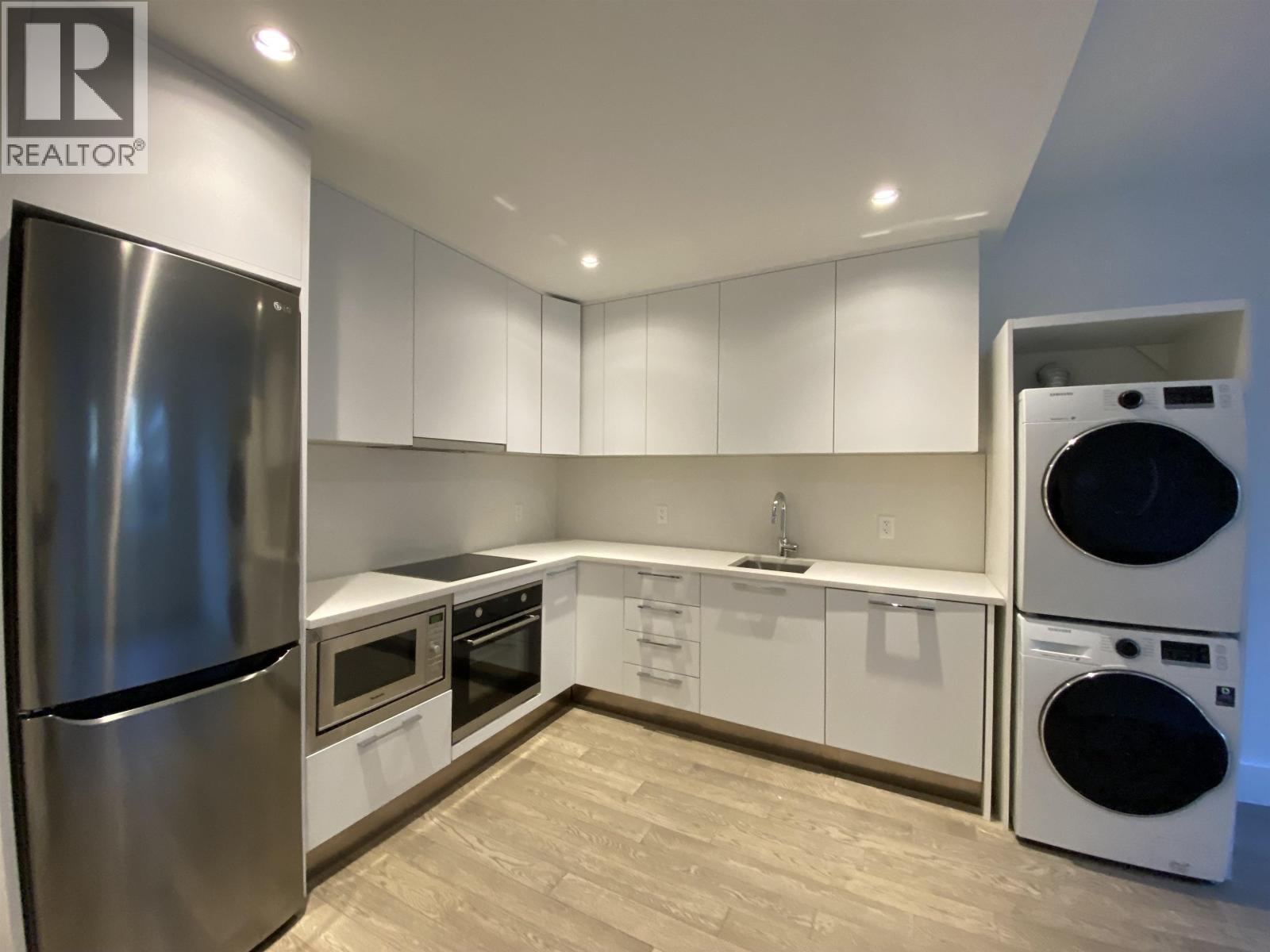 Basement Suite 4691 W 9th Avenue, Vancouver, British Columbia  V6R 2E3 - Photo 13 - R3104538