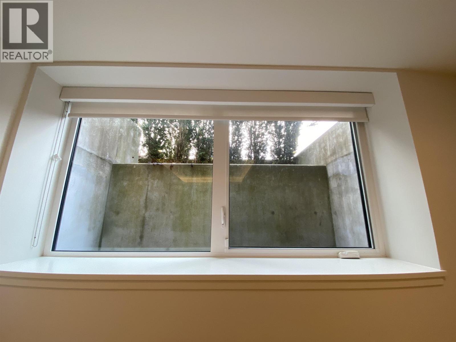 Basement Suite 4691 W 9th Avenue, Vancouver, British Columbia  V6R 2E3 - Photo 5 - R3104538