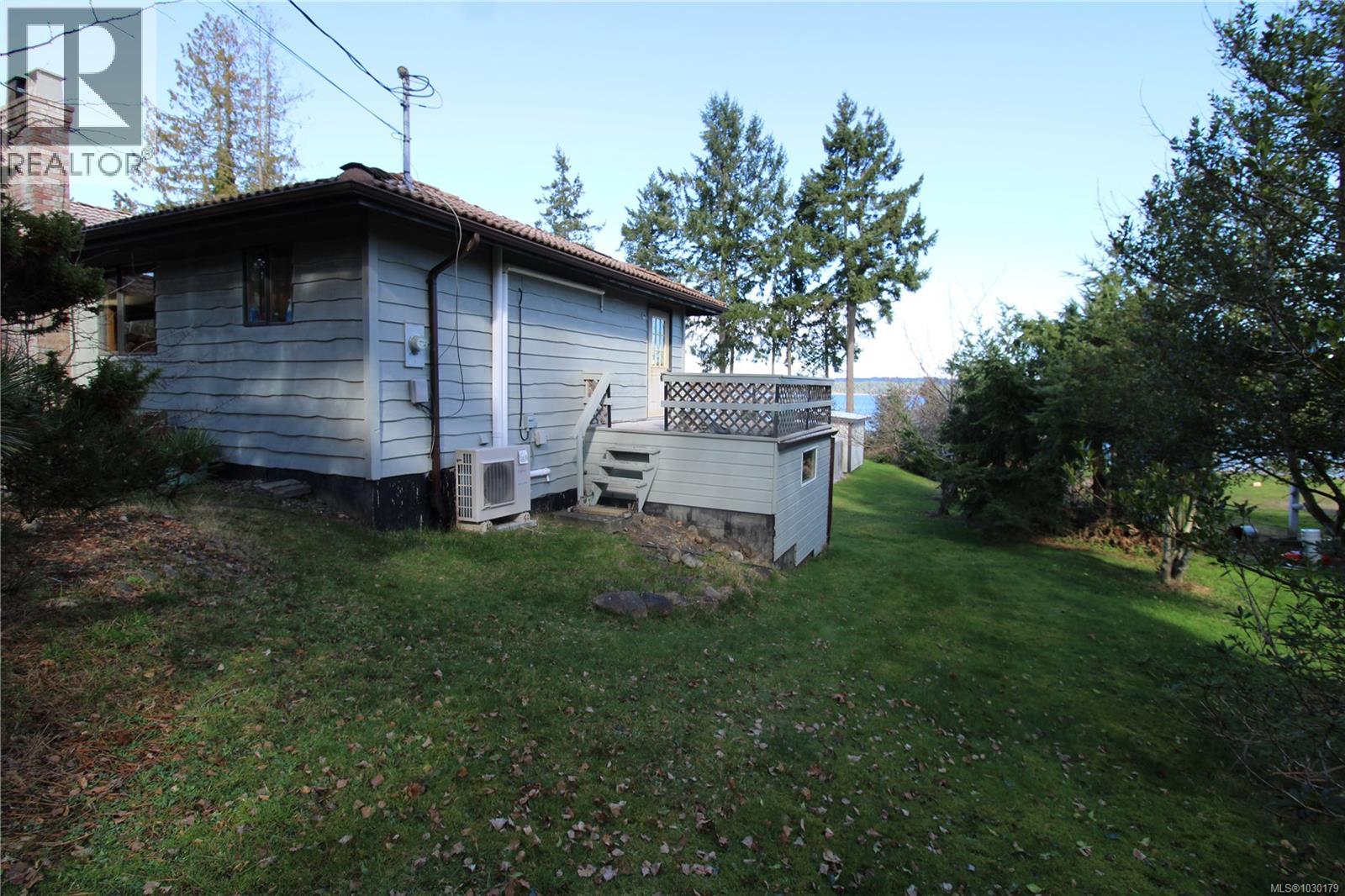 5904 Garvin Rd, Union Bay, British Columbia  V0R 3B0 - Photo 10 - 1030179