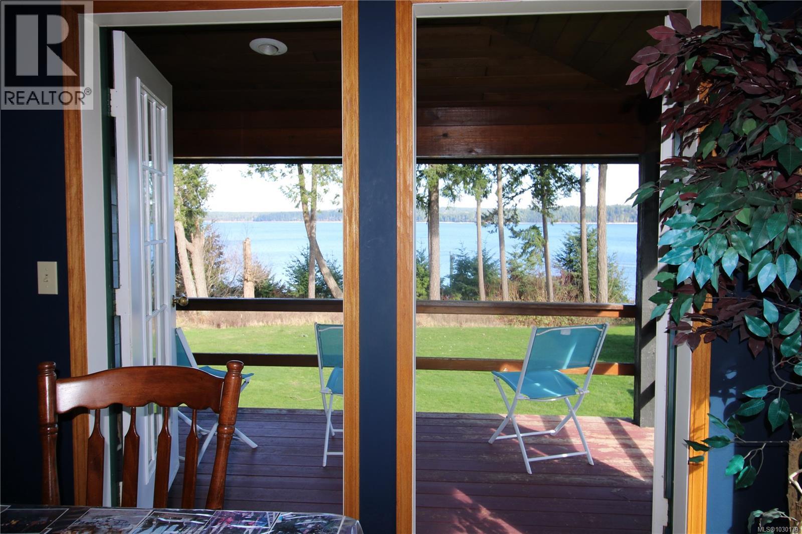 5904 Garvin Rd, Union Bay, British Columbia  V0R 3B0 - Photo 23 - 1030179