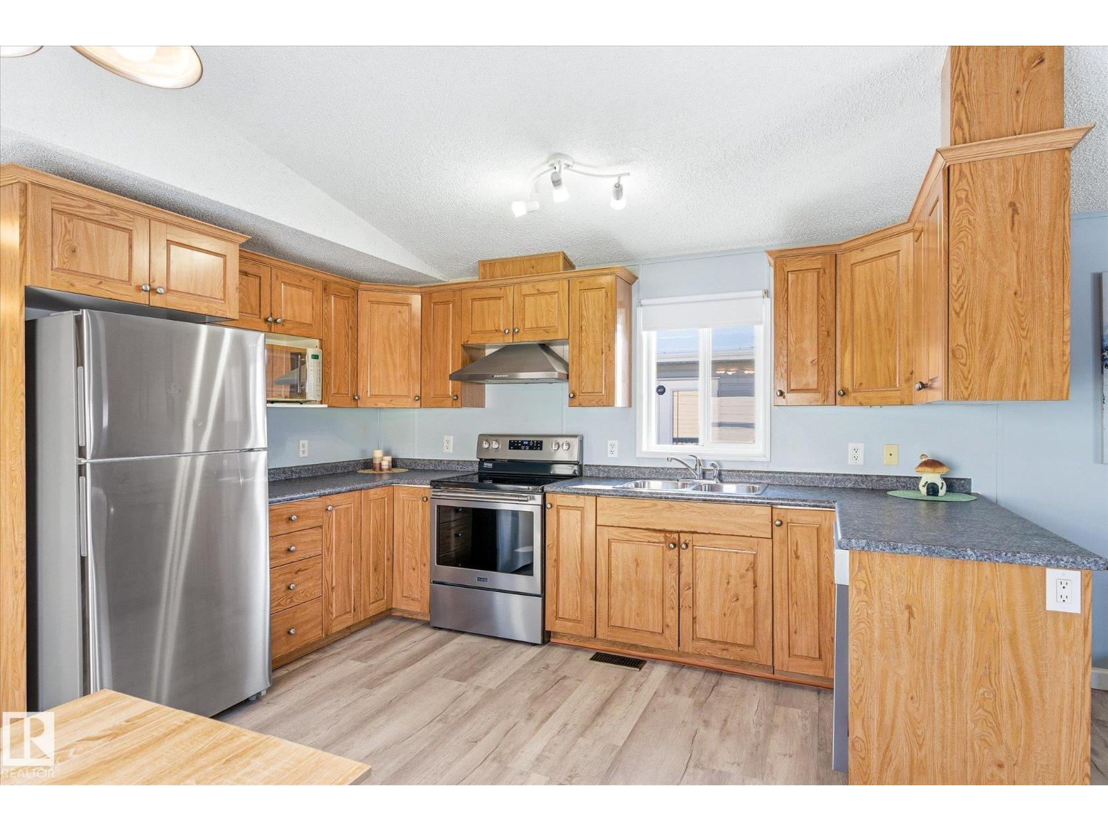 1160 Aspen Dr W, Leduc, Alberta  T9E 8R2 - Photo 9 - E4479609