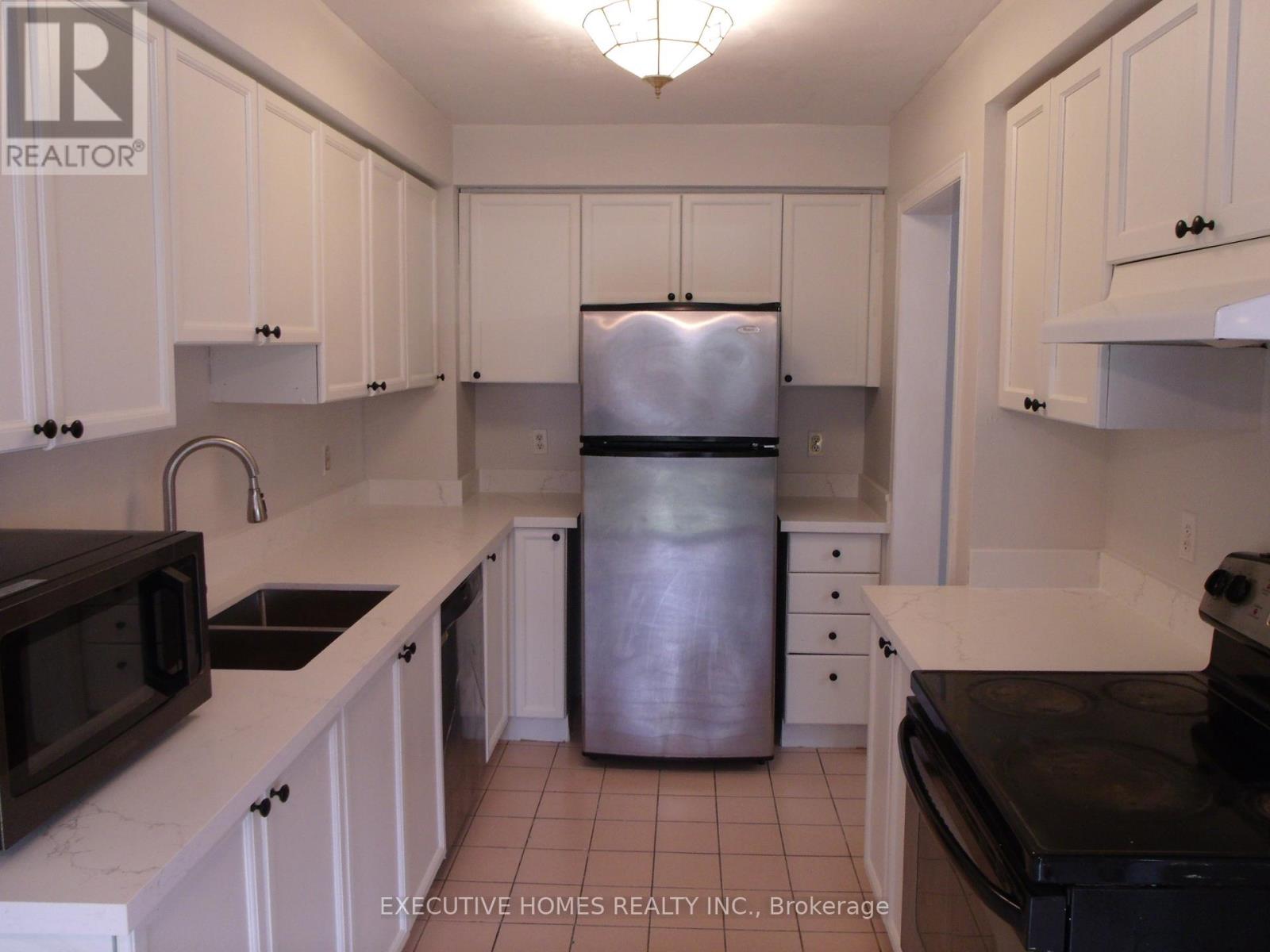 86 - 2550 Thomas Street, Mississauga, Ontario  L5M 5N8 - Photo 5 - W12891774