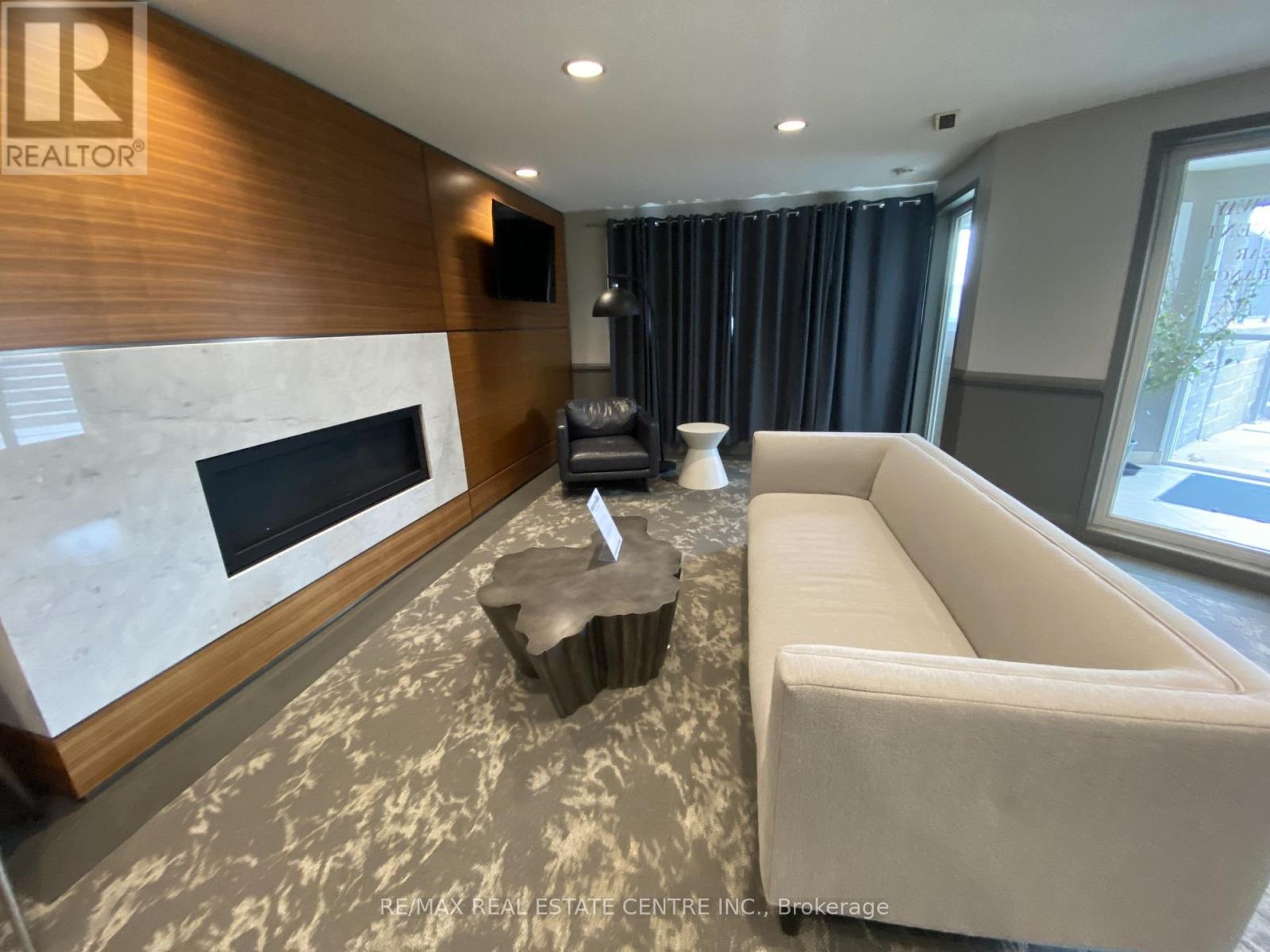 407 - 5 Jacksway Crescent, London North, Ontario  N5X 3T6 - Photo 18 - X12931046