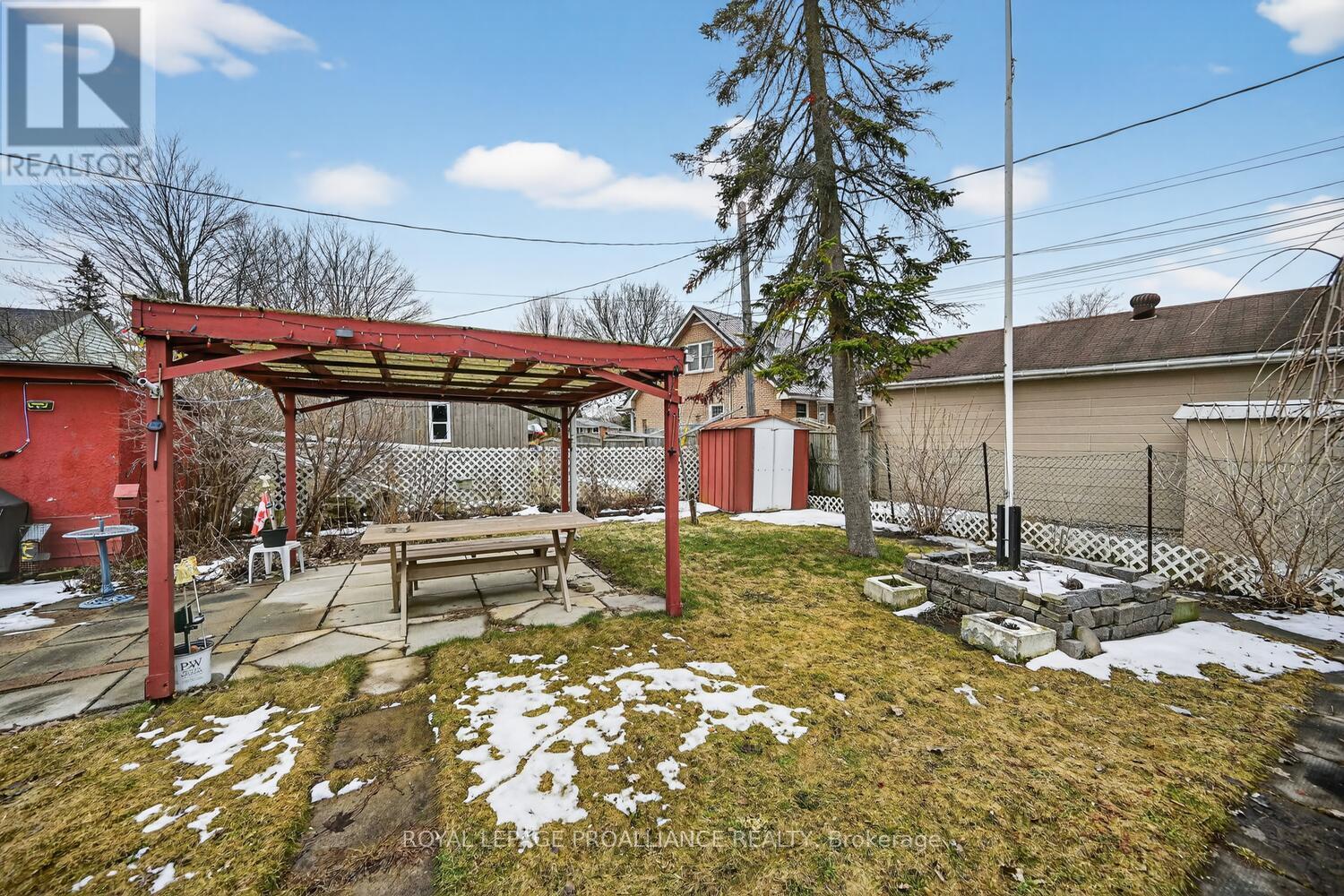 80 Sevenoaks Avenue, Brockville, Ontario  K6V 2V4 - Photo 12 - X12932746