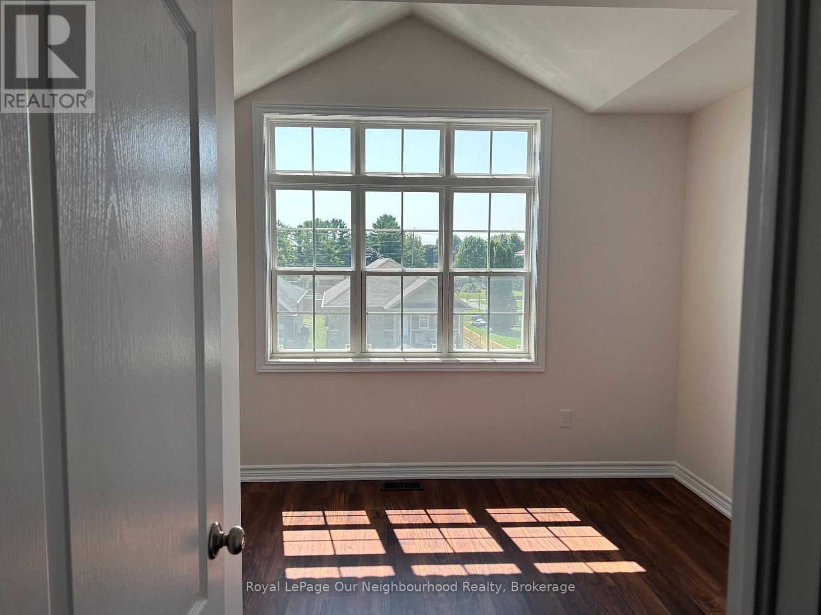 484 Joseph Gale Street, Cobourg, Ontario  K9A 3L4 - Photo 13 - X12932728