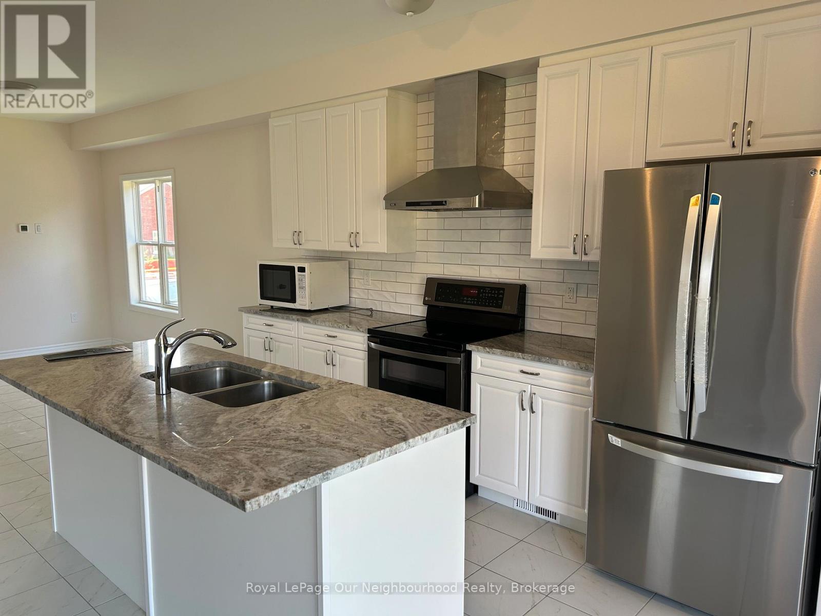 484 Joseph Gale Street, Cobourg, Ontario  K9A 3L4 - Photo 4 - X12932728