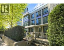 <div class="price">$1,699,000</div> 156 W 1st Avenue, Vancouver<br><div style="margin-bottom:8px;"><small>Oakwyn Realty Ltd.</small></div><div class='bed_bath'>4 Bed | 3 Bath</div>