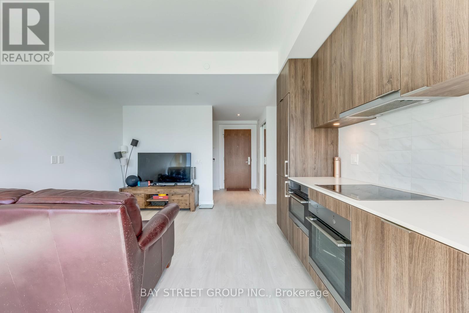 2905 - 15 Queens Quay E, Toronto, Ontario  M5E 0C5 - Photo 12 - C12932732