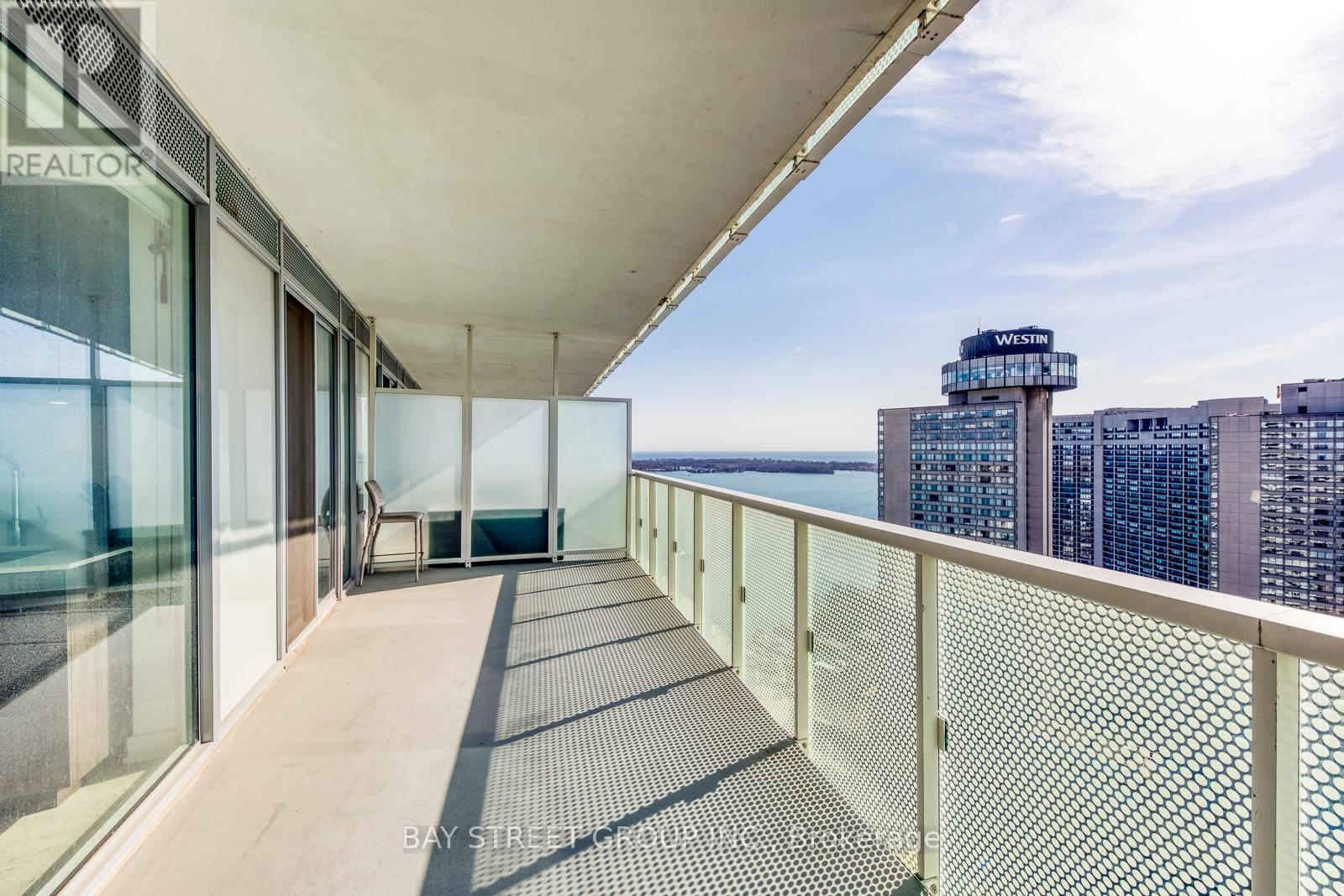 2905 - 15 Queens Quay E, Toronto, Ontario  M5E 0C5 - Photo 23 - C12932732