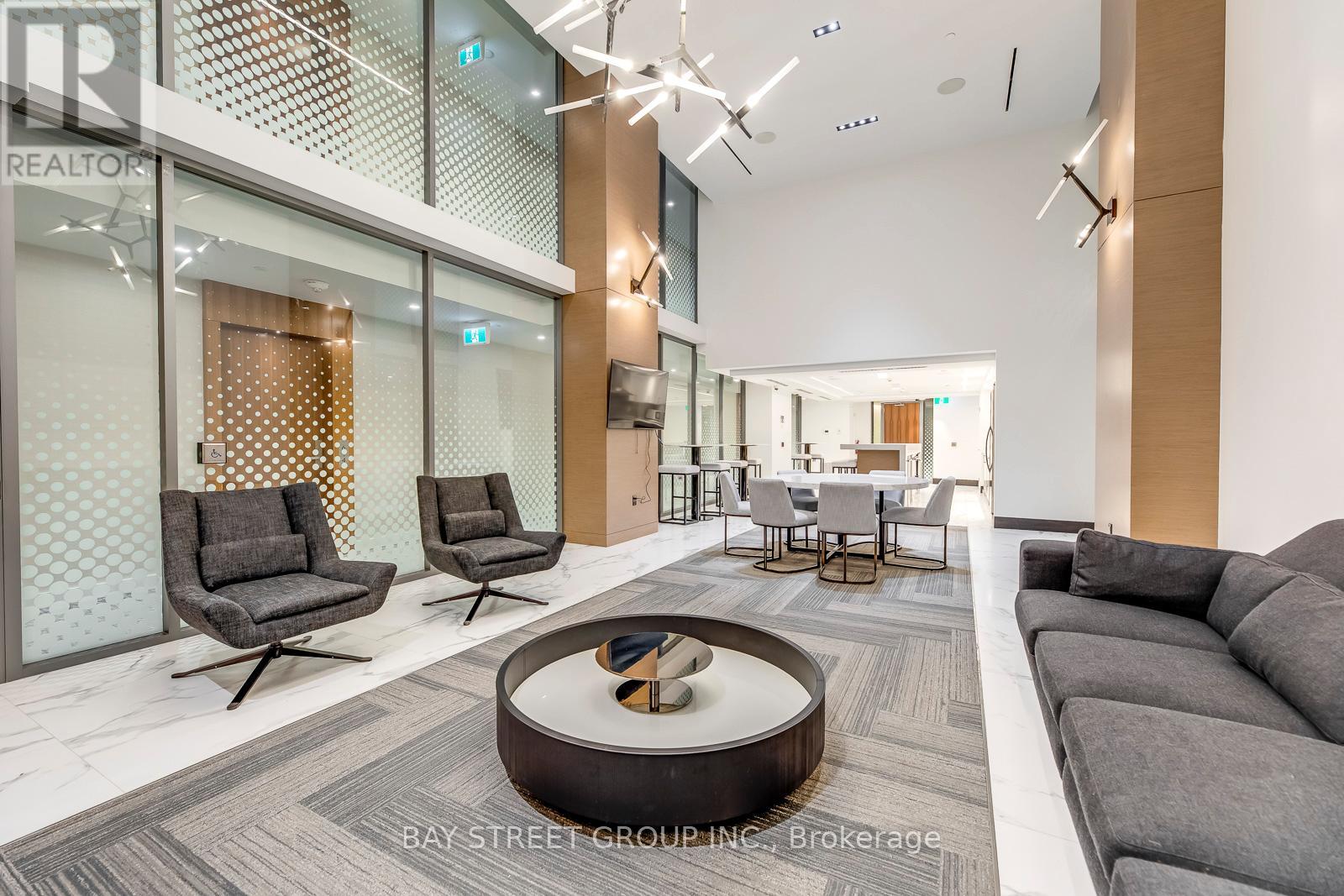 2905 - 15 Queens Quay E, Toronto, Ontario  M5E 0C5 - Photo 31 - C12932732