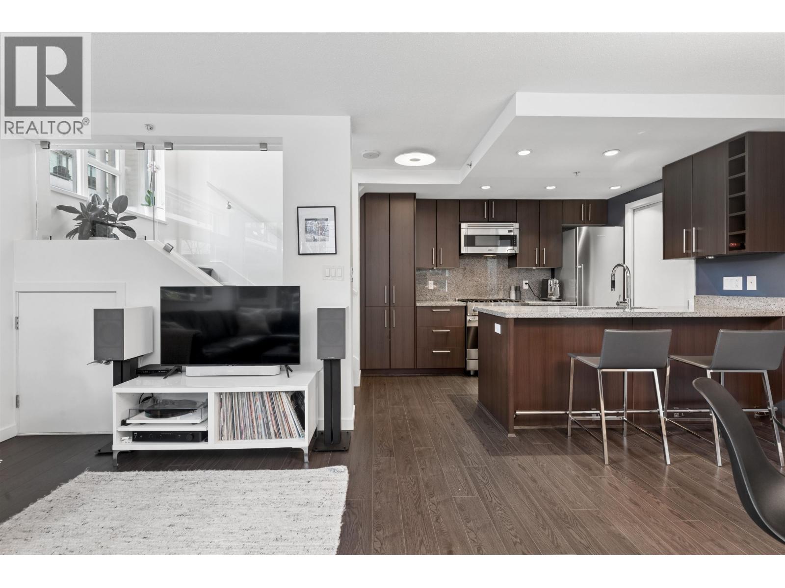 156 W 1st Avenue, Vancouver, British Columbia  V5Y 0H6 - Photo 16 - R3090913