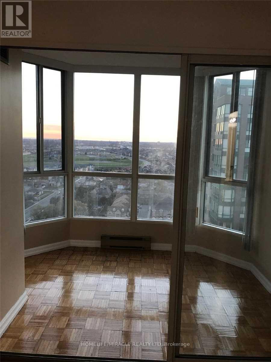 2116 - 145 Hillcrest Avenue, Mississauga, Ontario  L5B 3Z1 - Photo 5 - W12932740