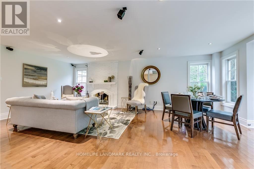 282 Gatestone Avenue, Oakville, Ontario  L6J 5R9 - Photo 15 - W12932750