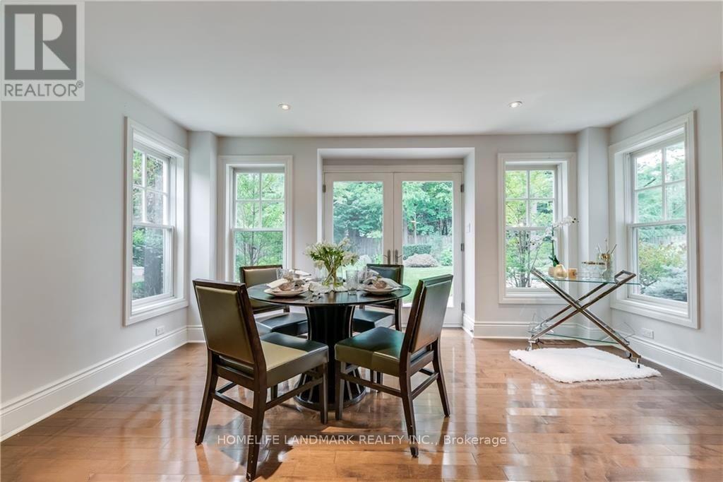 282 Gatestone Avenue, Oakville, Ontario  L6J 5R9 - Photo 16 - W12932750