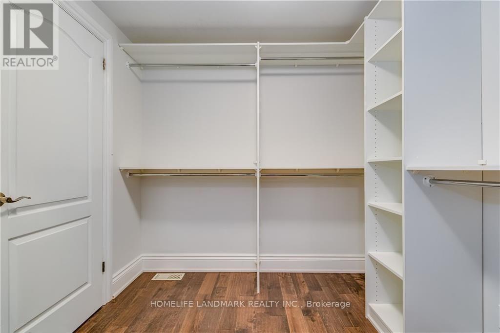 282 Gatestone Avenue, Oakville, Ontario  L6J 5R9 - Photo 21 - W12932750