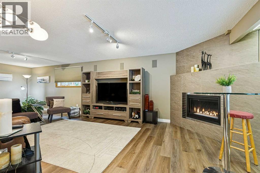 8 Vardana Place Nw, Calgary, Alberta  T3A 0C5 - Photo 26 - A2280305