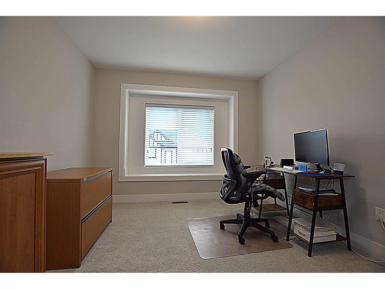 4376 Stephen Leacock Drive, Abbotsford, British Columbia  V3G 0G1 - Photo 21 - R3104356