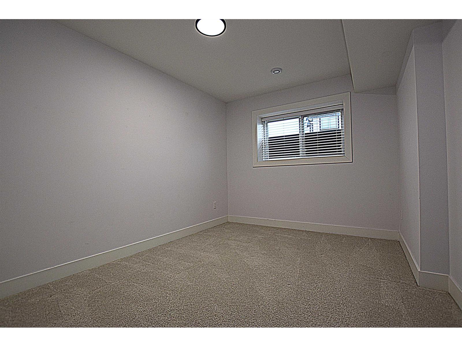 4376 Stephen Leacock Drive, Abbotsford, British Columbia  V3G 0G1 - Photo 30 - R3104356