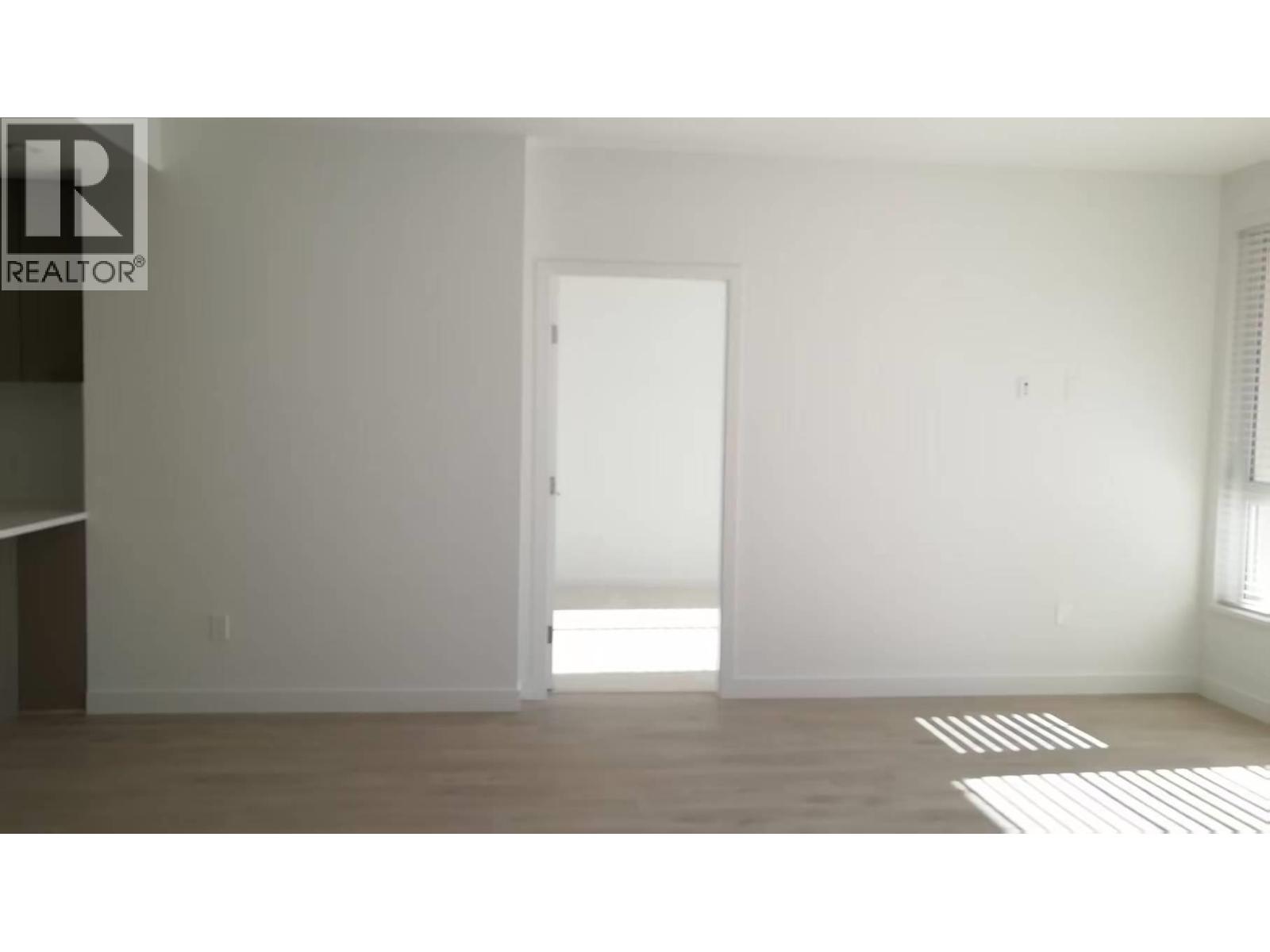 316 3581 Ross Dr Drive, Vancouver, British Columbia V6S 0K5 - Photo 13 - R3104539