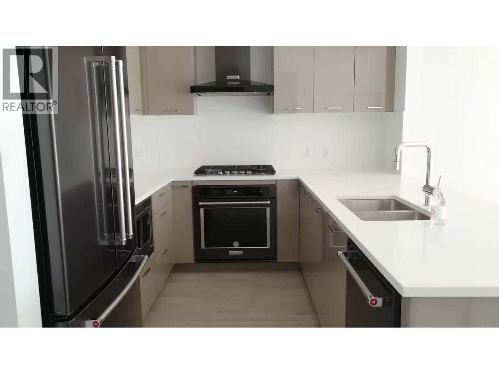 316 3581 Ross Dr Drive, Vancouver, British Columbia V6S 0K5 - Photo 3 - R3104539