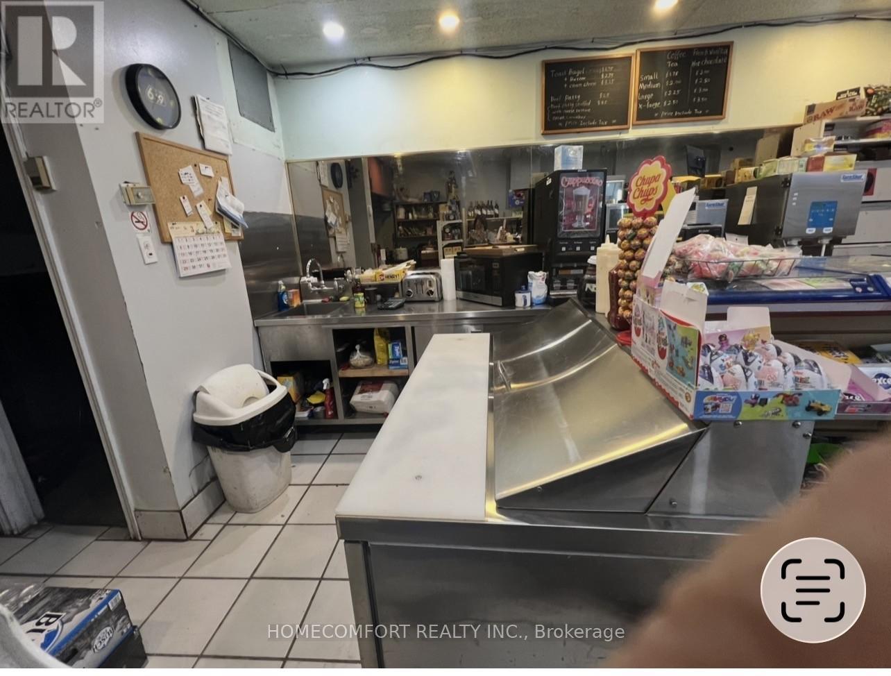 466 Dawes Road, Toronto, Ontario  M4B 2E9 - Photo 8 - E12932758