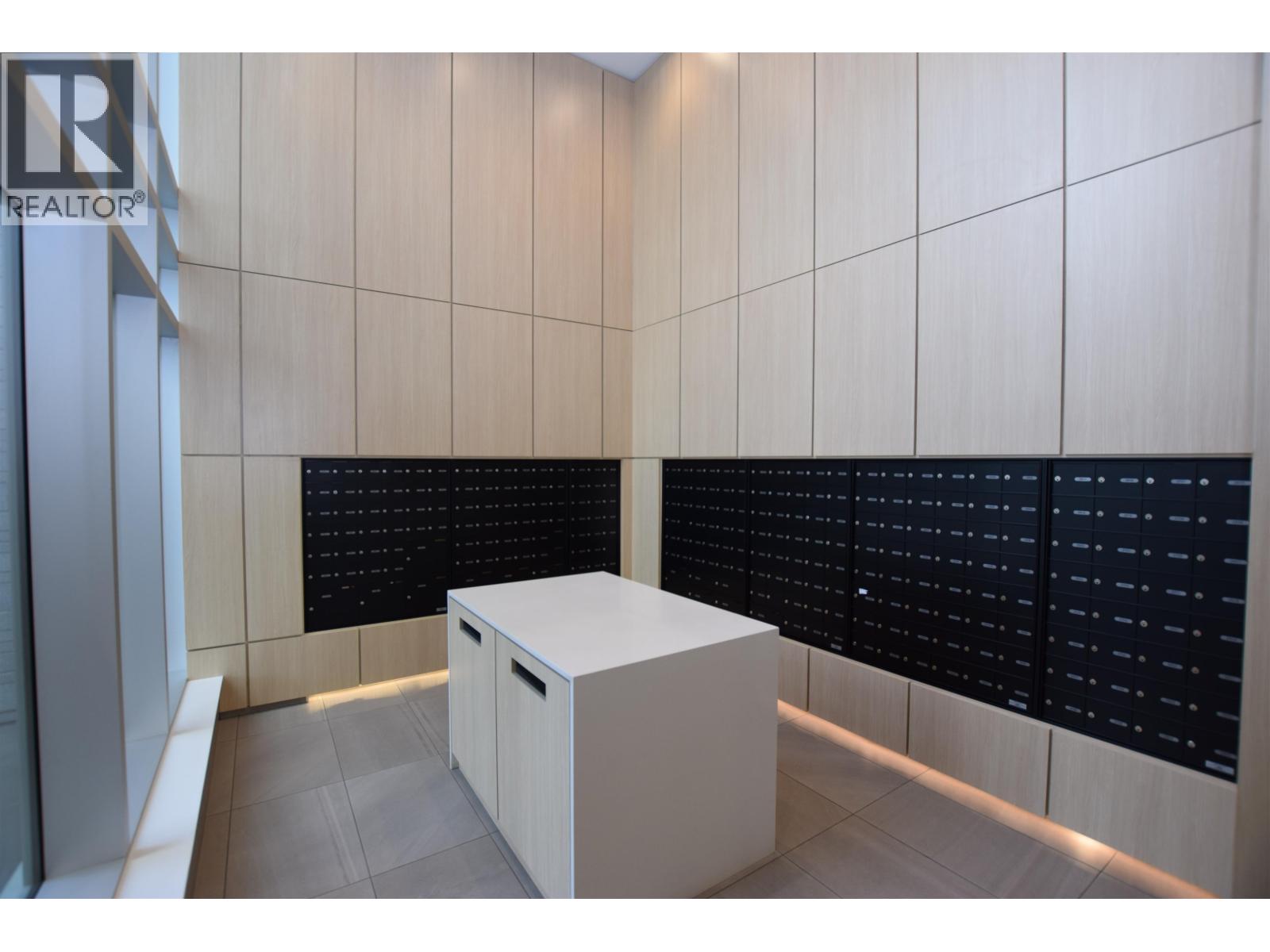 605 652 Whiting Way, Coquitlam, British Columbia  V3J 0K3 - Photo 3 - R3101740